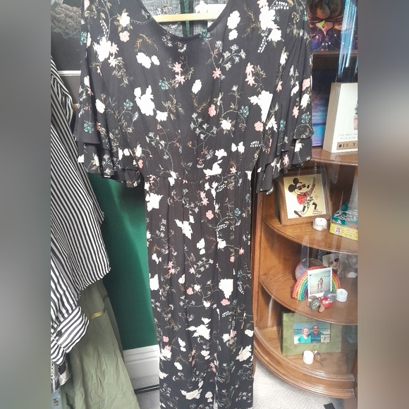 Casual floral dress - Picture 2 of 7